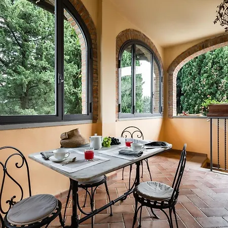 Lantgård Quercia Al Poggio *